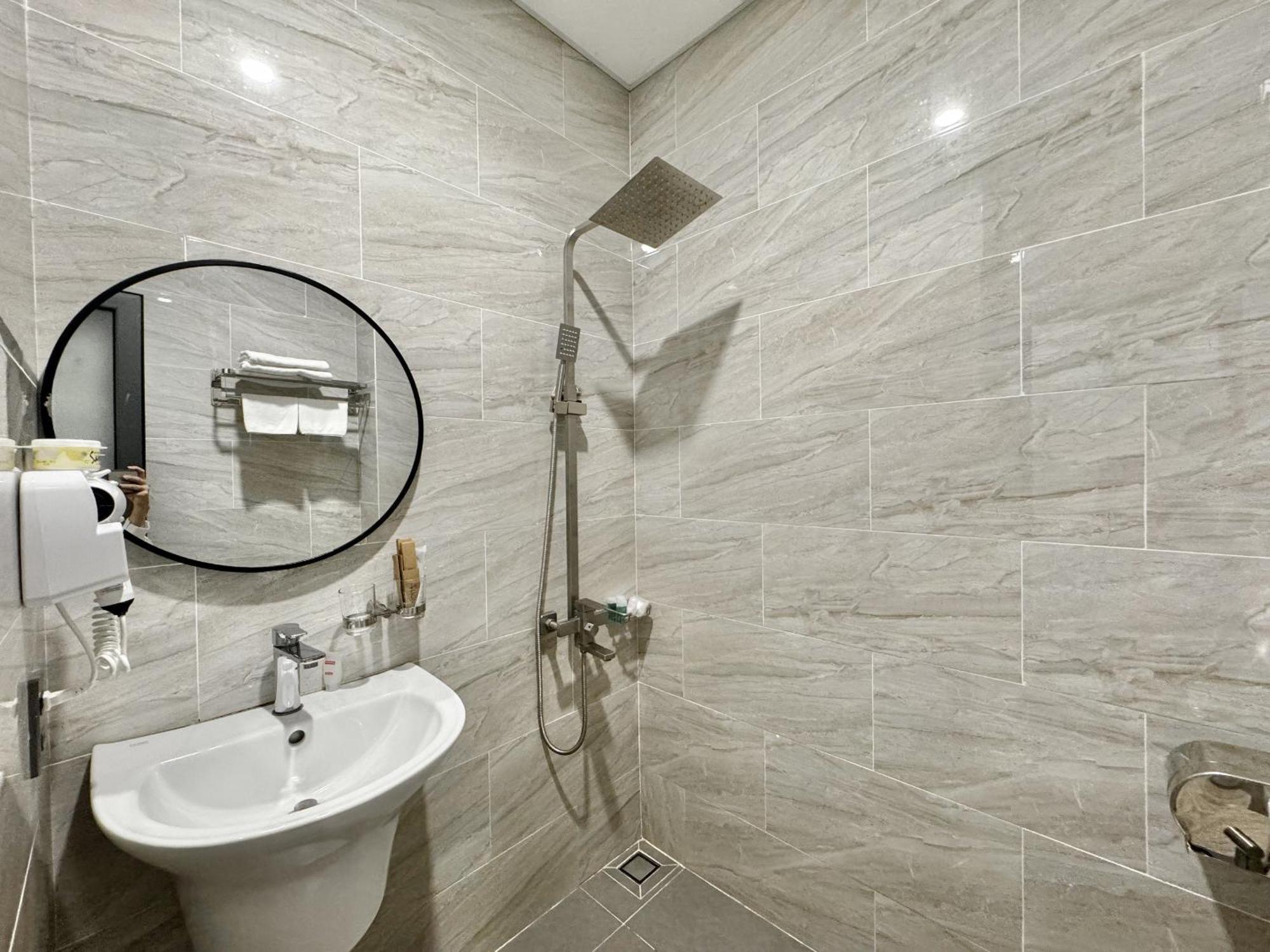 Lion 5 Hotel Кантхо Экстерьер фото